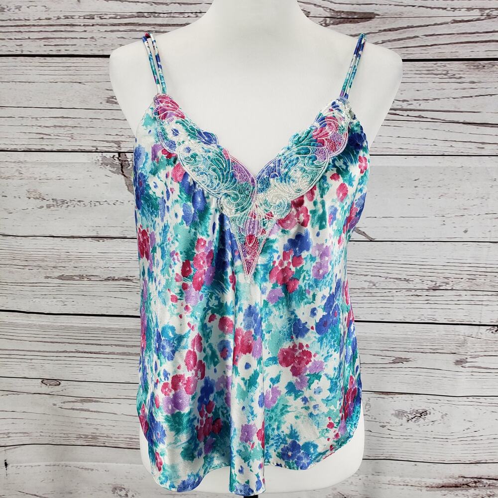 Cinema Etoile Floral Embroidered Satin Sleepwear Top Size Large